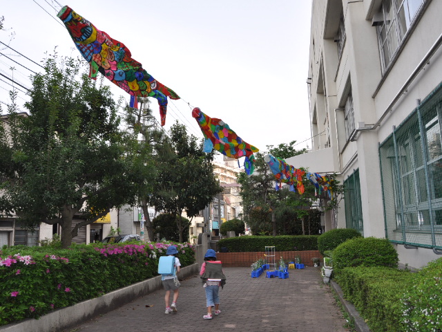 http://www.kameido5.com/map/SSC_2199.JPG